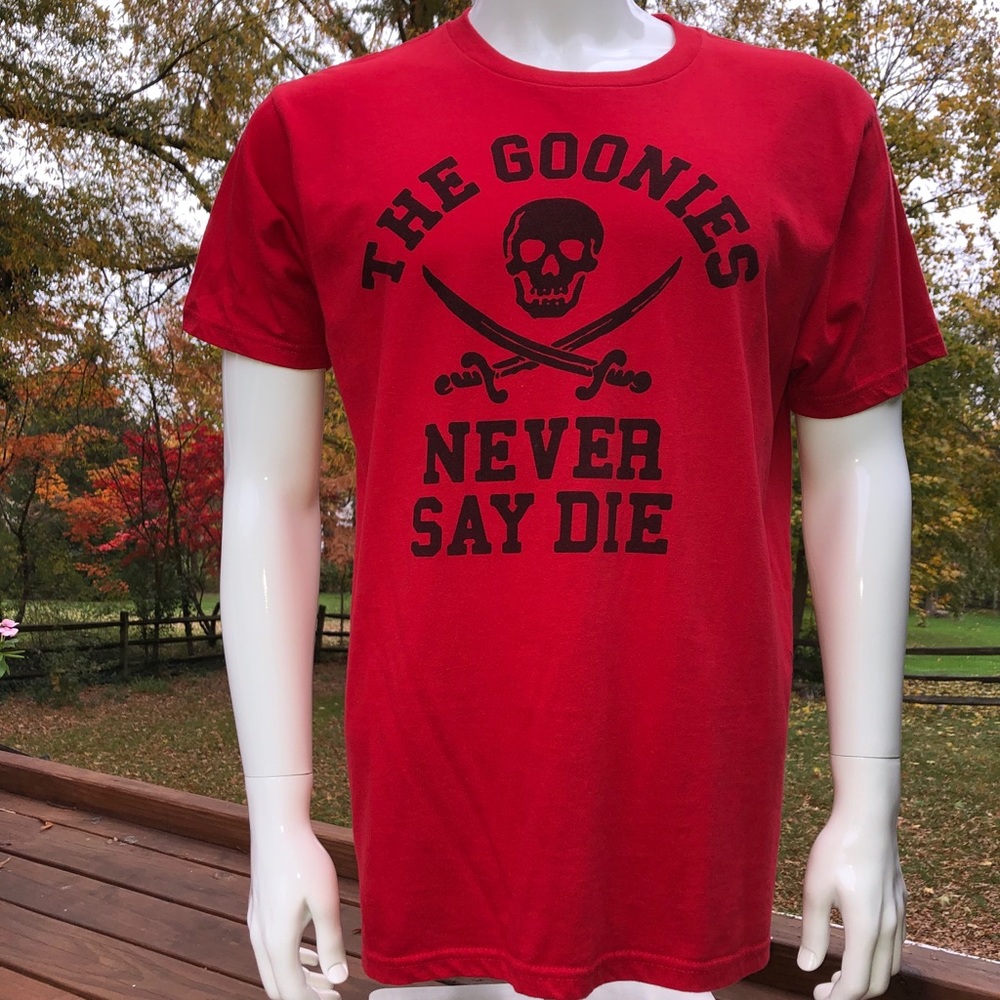 The Goonies Never Say Die T shirt L men’s movie